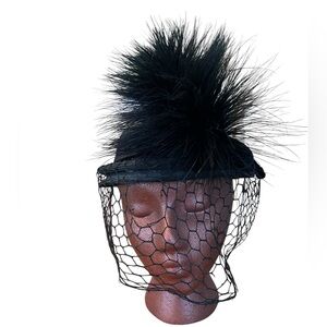 Elders Dayton, New York Creation, vintage hat with veil and feather detail